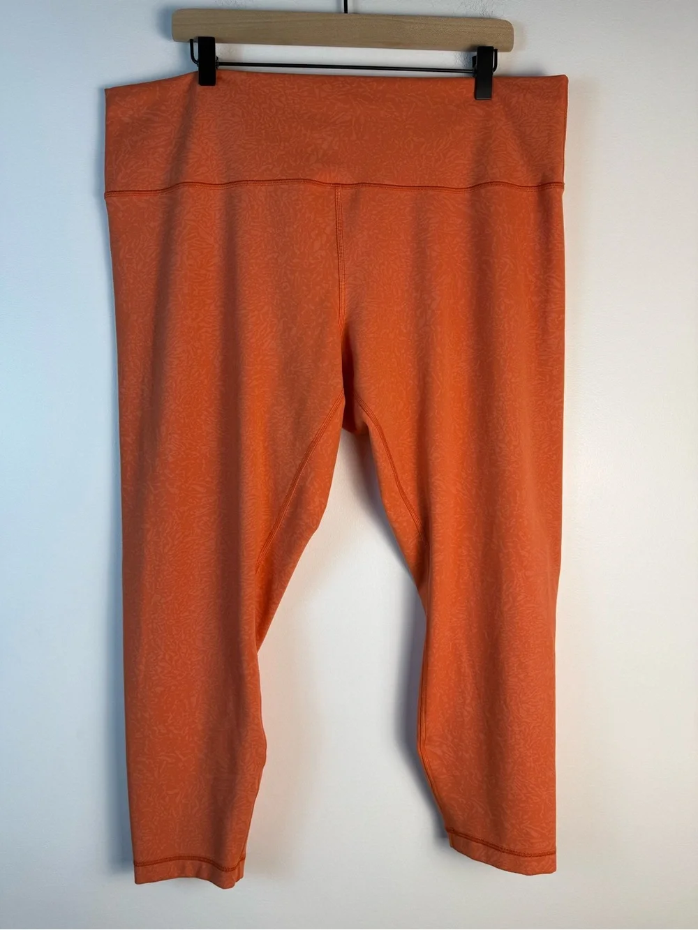 Lululemon Wunder Train High-Rise Tight 25” Crunch Warm Coral